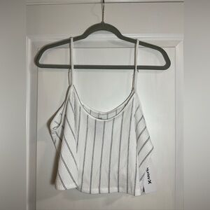Hurley Women’s tank top medium NWT